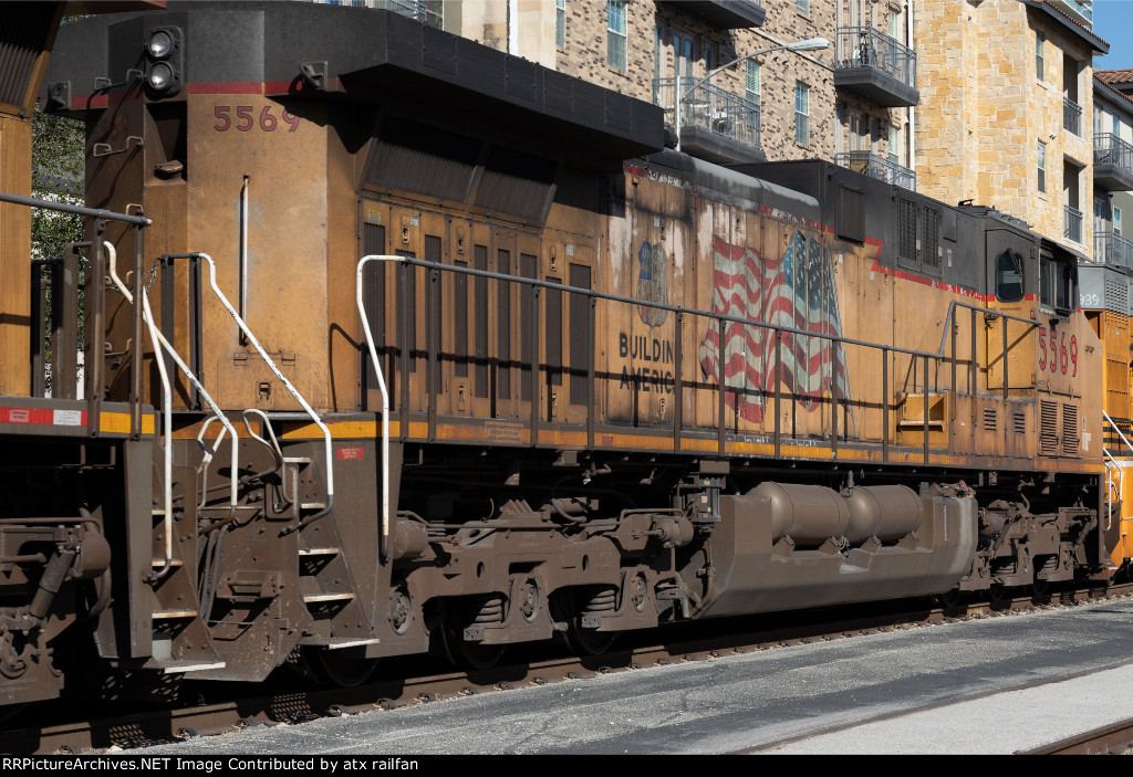 UP 5569